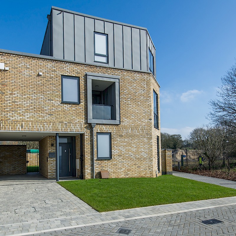 DESIGNING SMARTER HOMES FOR A LOWER-CARBON FUTURE